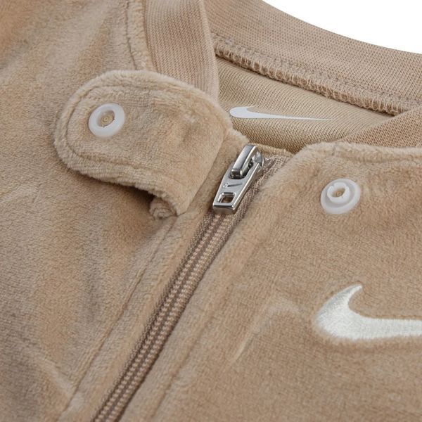 Велюровий чоловічок Nike Колір: бежевий 39265121 фото
